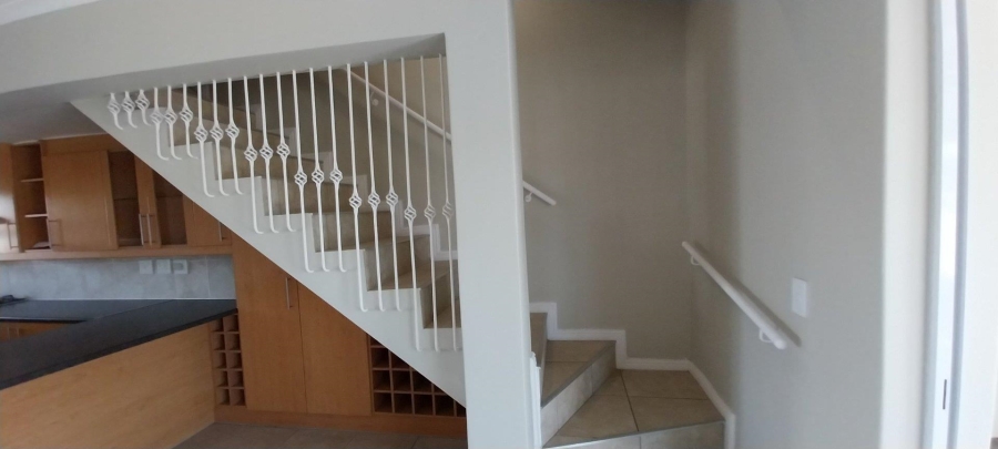 3 Bedroom Property for Sale in Pinehurst Western Cape